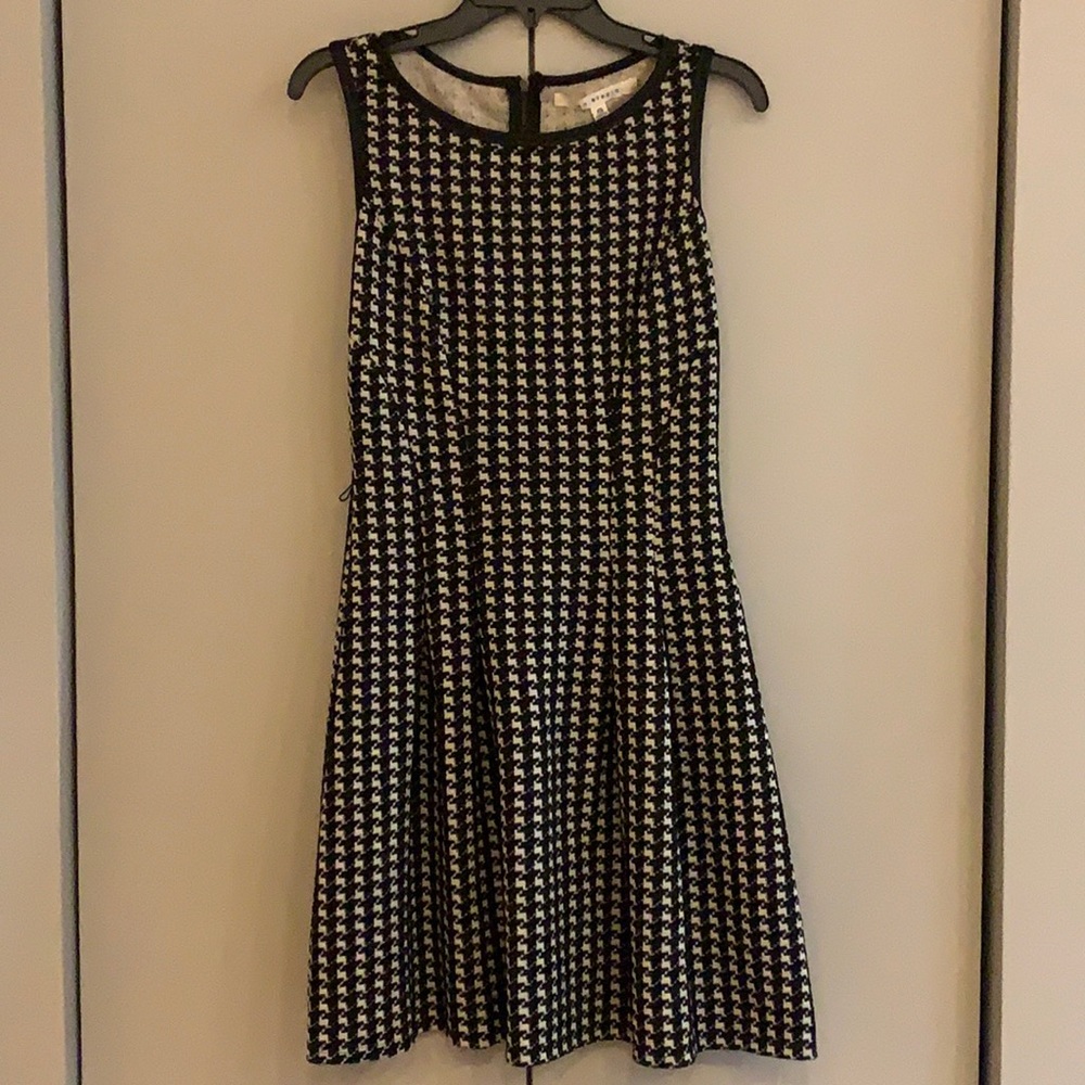 LIKE NEW Max Studio Herringbone Work Dress